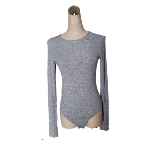 Forever 21 Tops - Forever 21 Women's Grey Bodycon Sz M